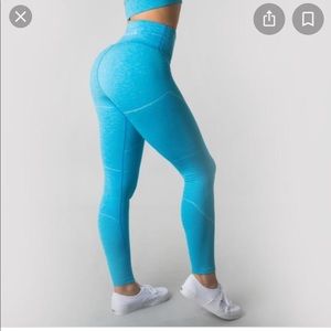 Alphalete Cayman blue leggings